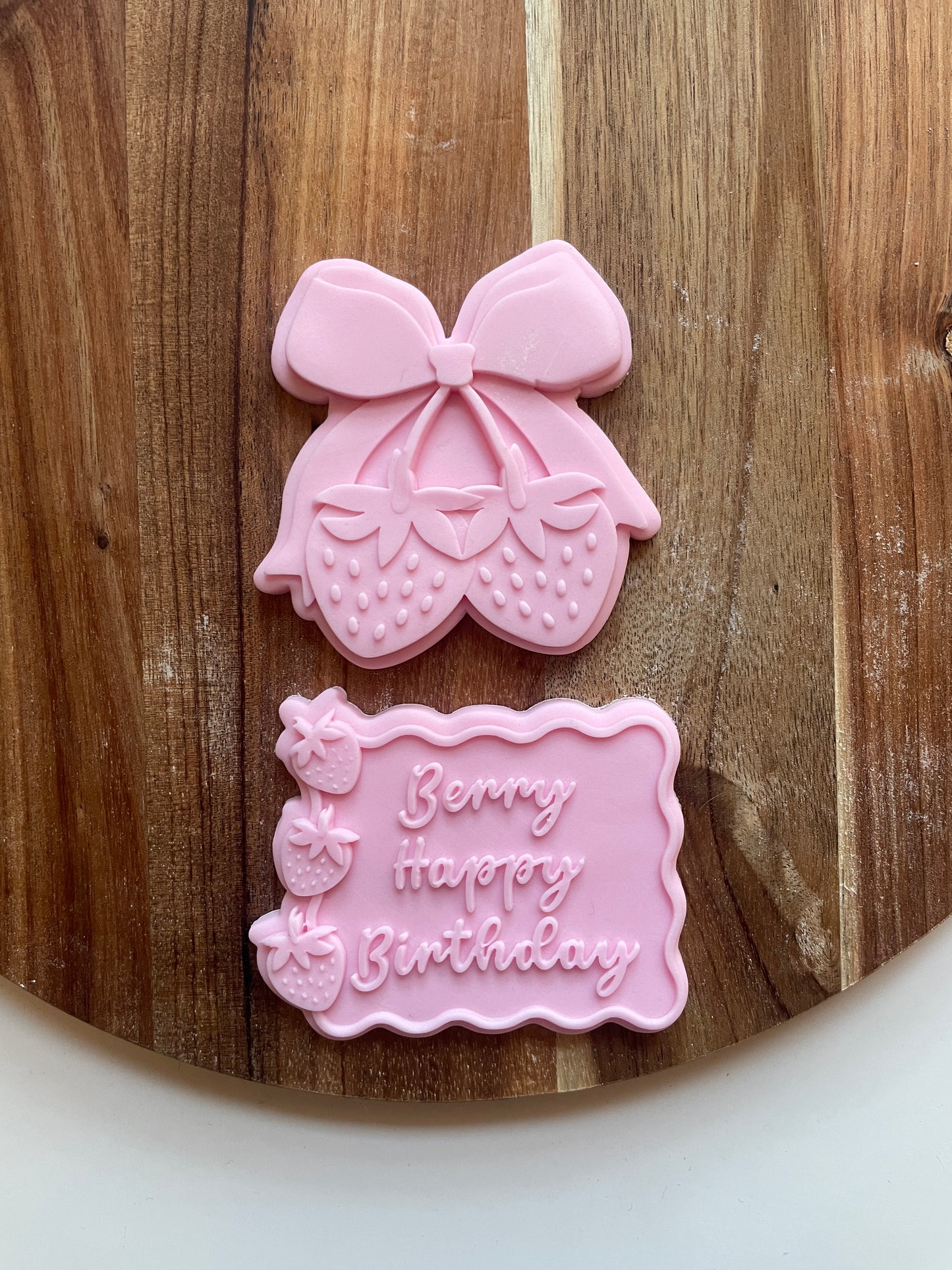 Strawberries With A Bow | Debosser / Embosser And Cutter Set.