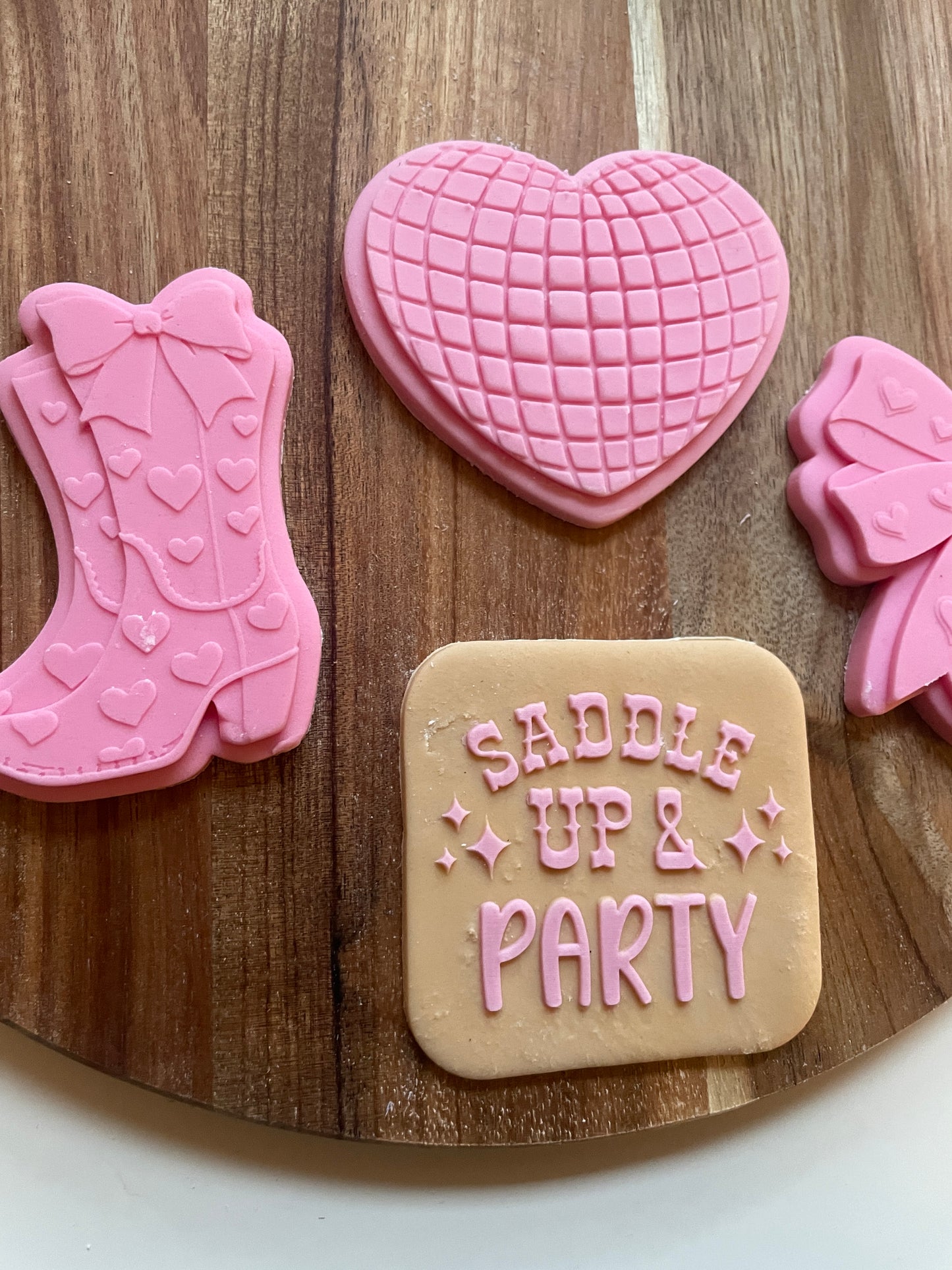 Saddle up And Party. Debosser / Embosser and cutter Set