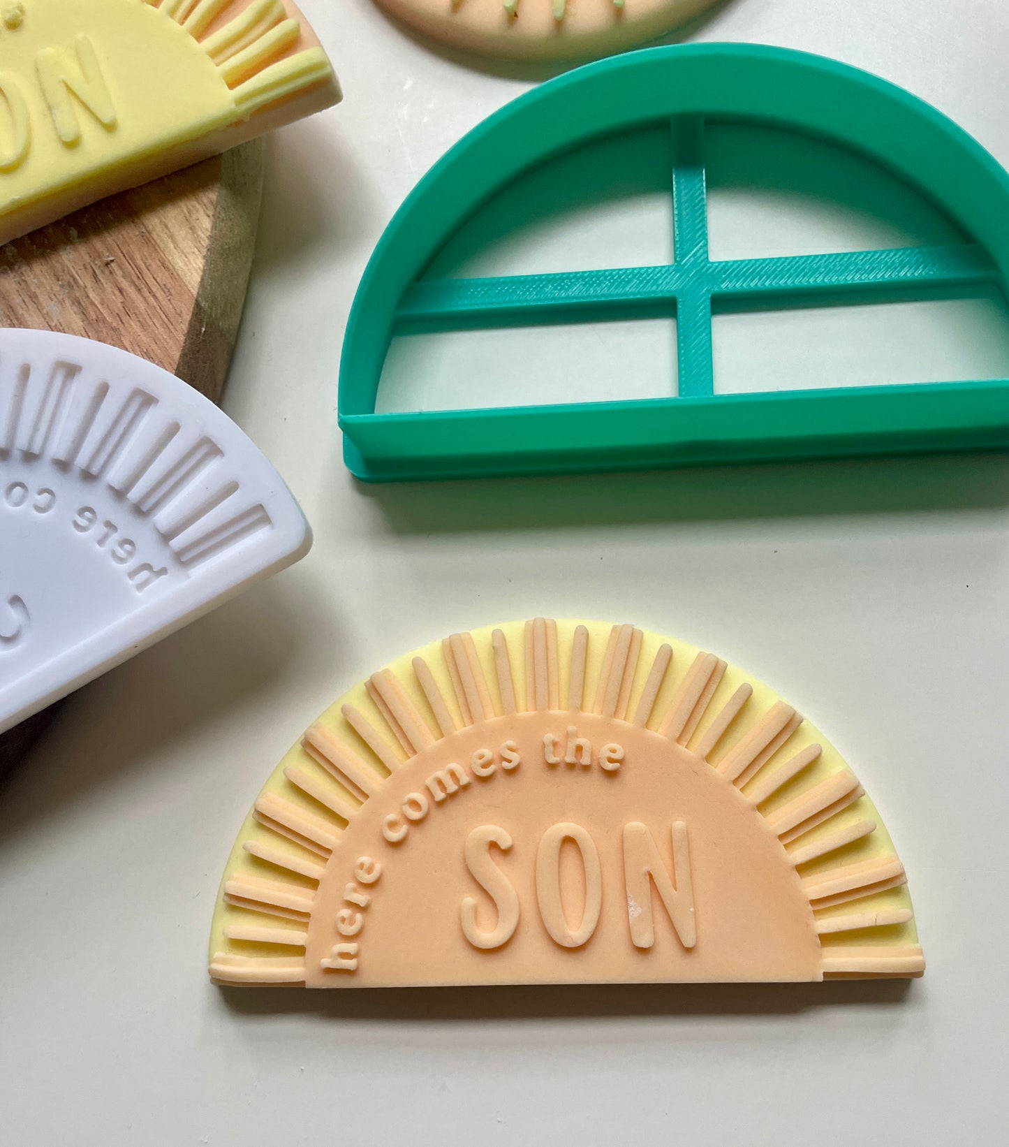 Here comes the son shine 3d printed debosser and cutter set for using with fondant to make toppers for biscuits and cakes.
