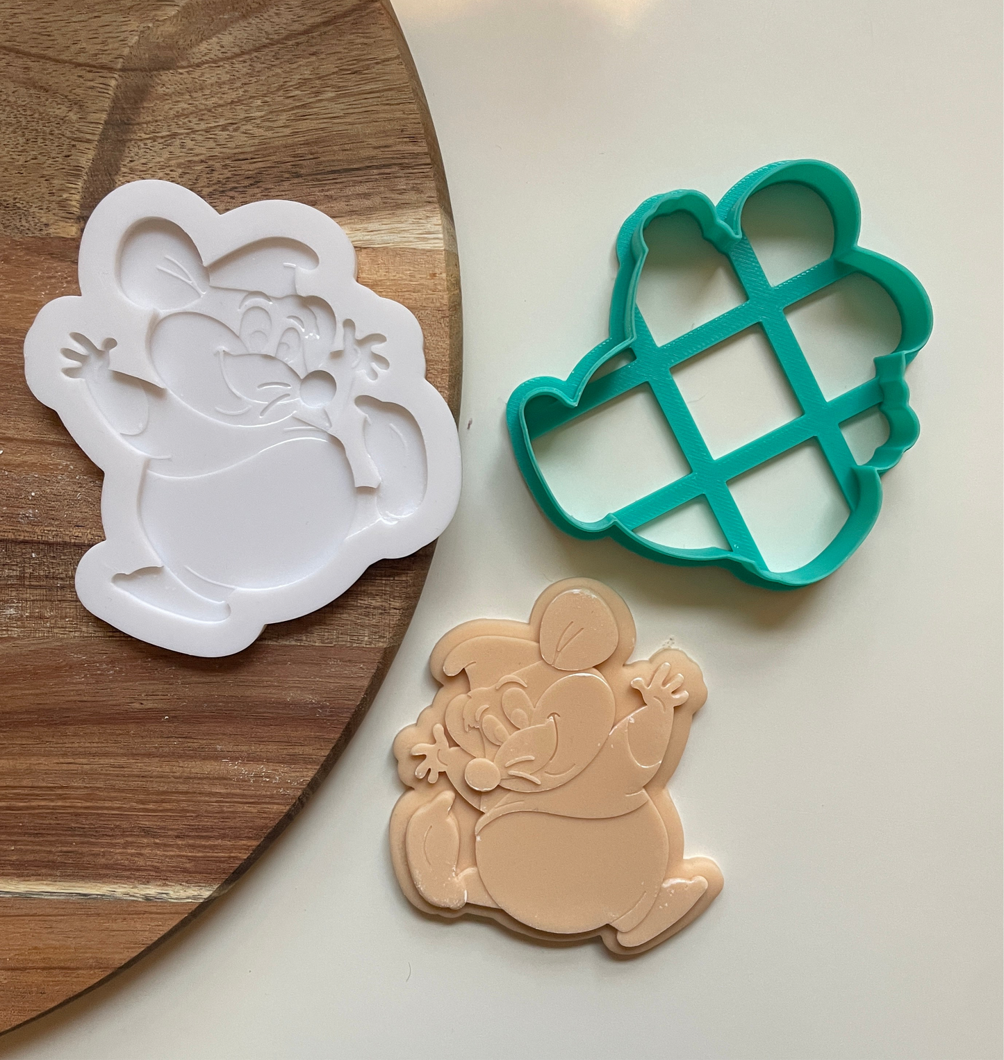 Mouse Gus | Embosser / Debosser And Cutter Set