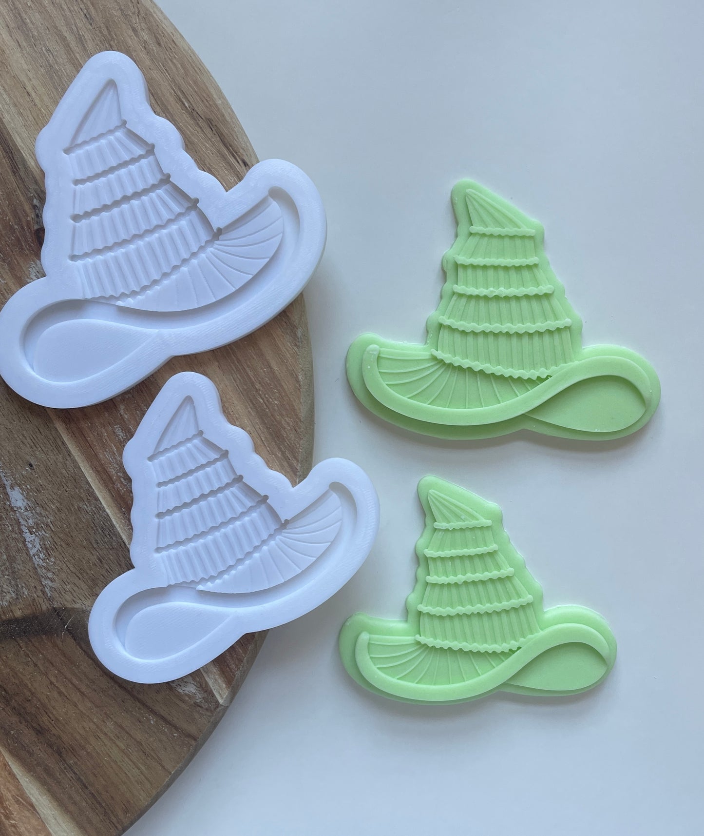 Wicked elphaba witch hat debosser Embosser and cutter set