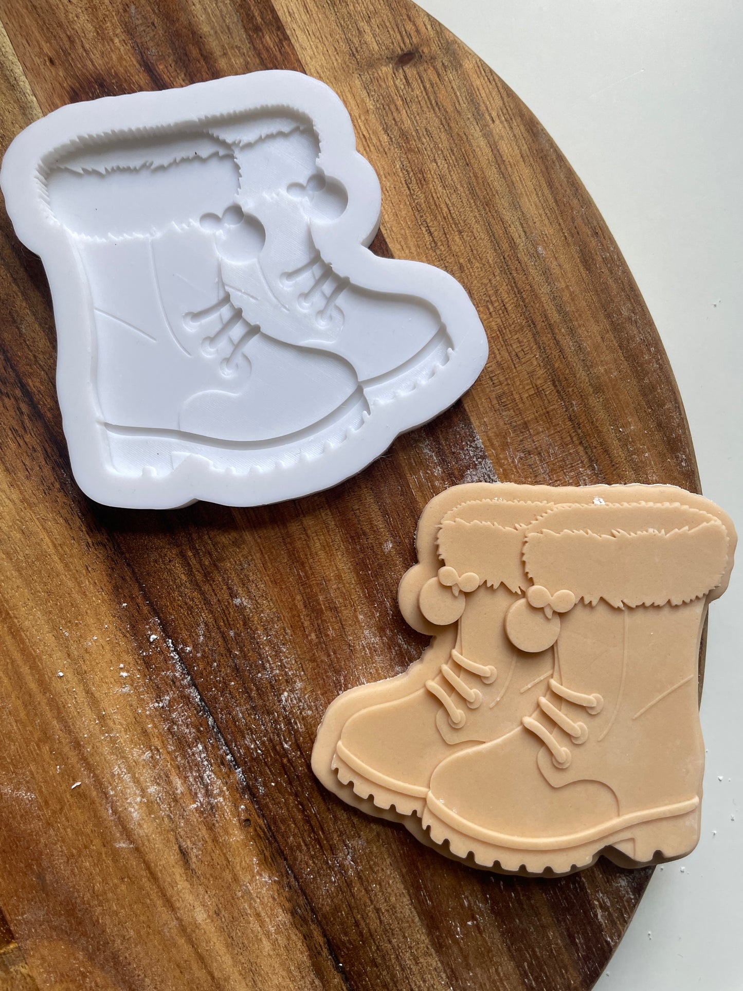 Christmas Winter Snow Boots | Embosser / Debosser And Cutter Set