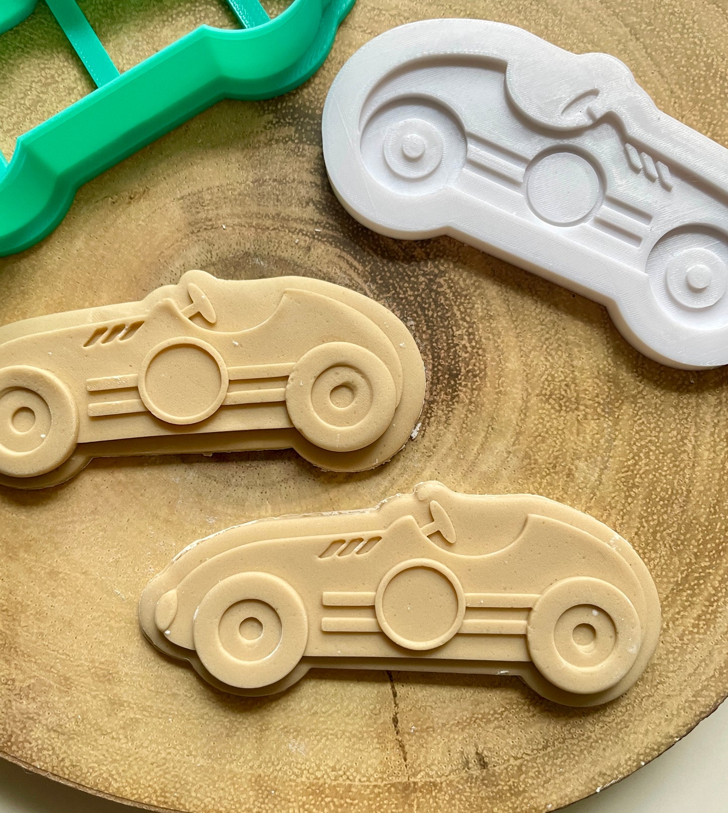 Classic Vintage Race Car | Debosser / Embosser And Cutter Set