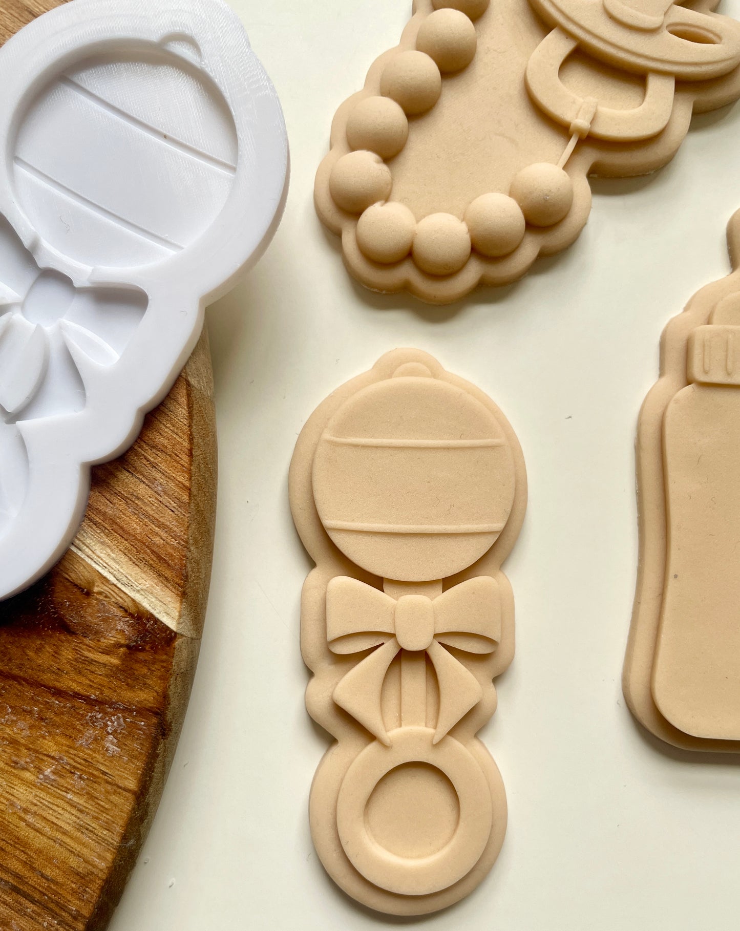 Baby Rattle With Bow | Embosser / Debosser And Cutter Set