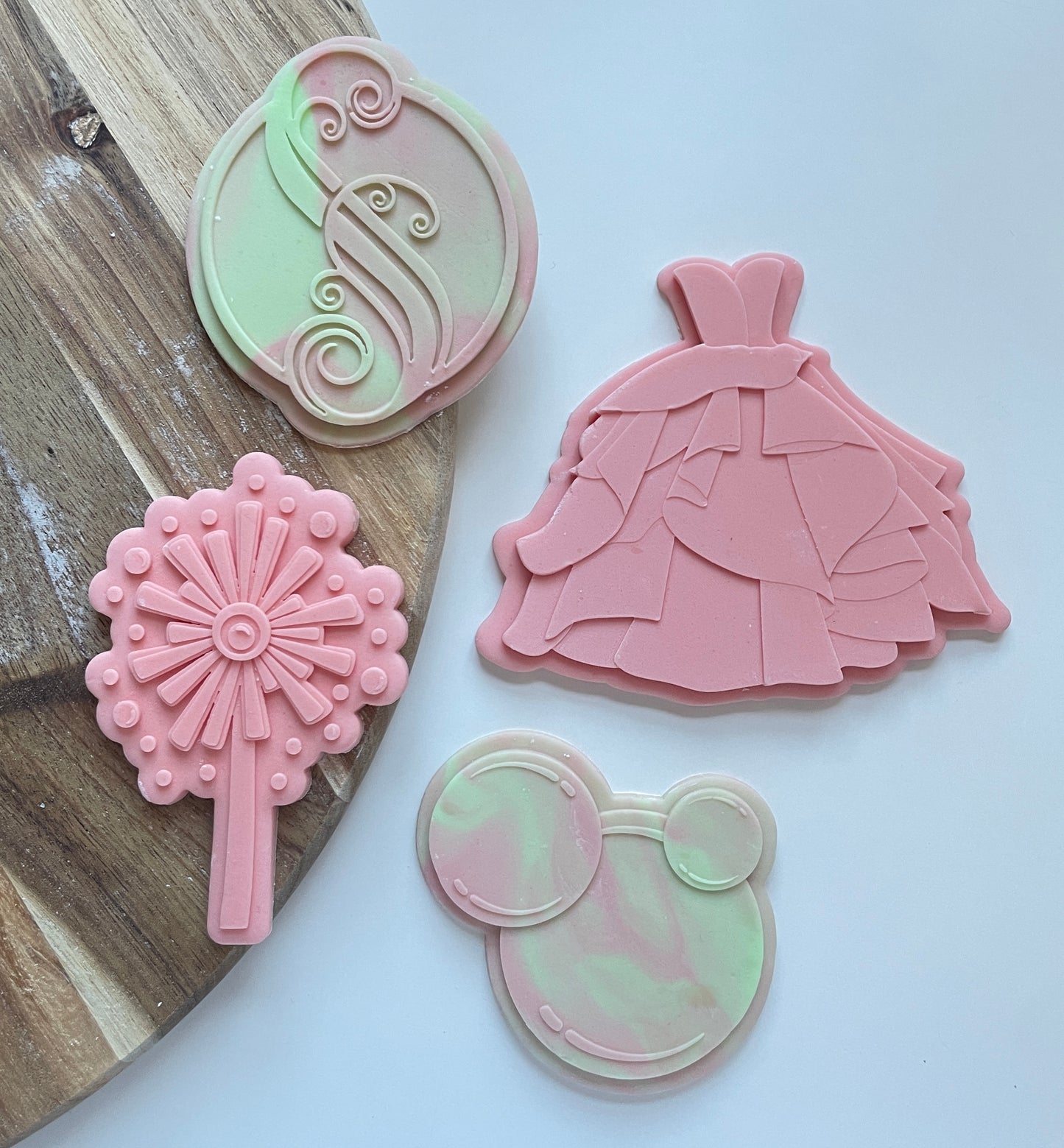 Magic Bubble Wand | Embosser / Debosser And Cutter Set