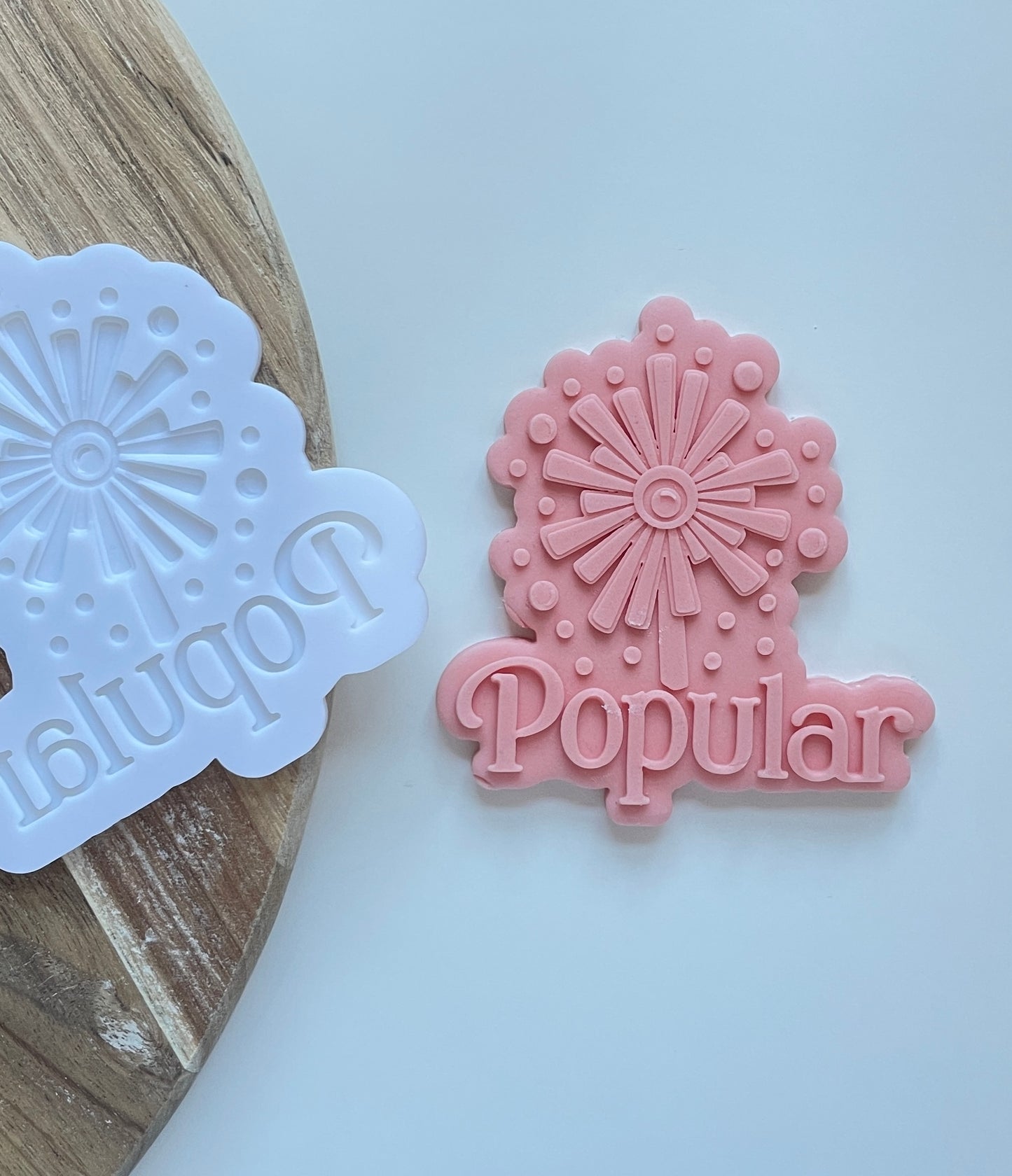 Popular wand wicked theme debosser and cutter for fondant toppers