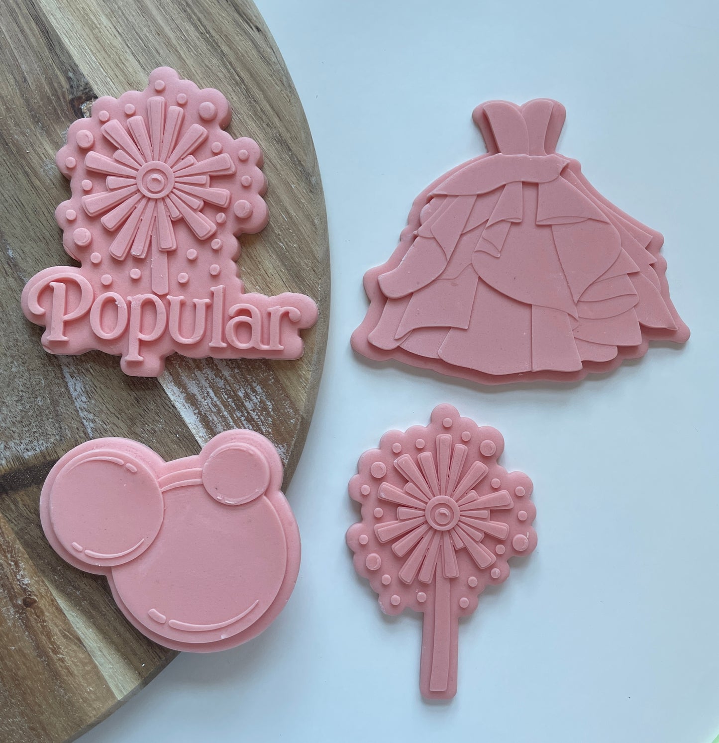 Popular wand wicked theme debosser and cutter for fondant toppers