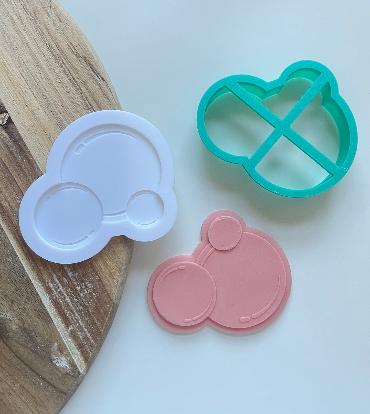 Trio of bubbles debosser and cutter for fondant toppers