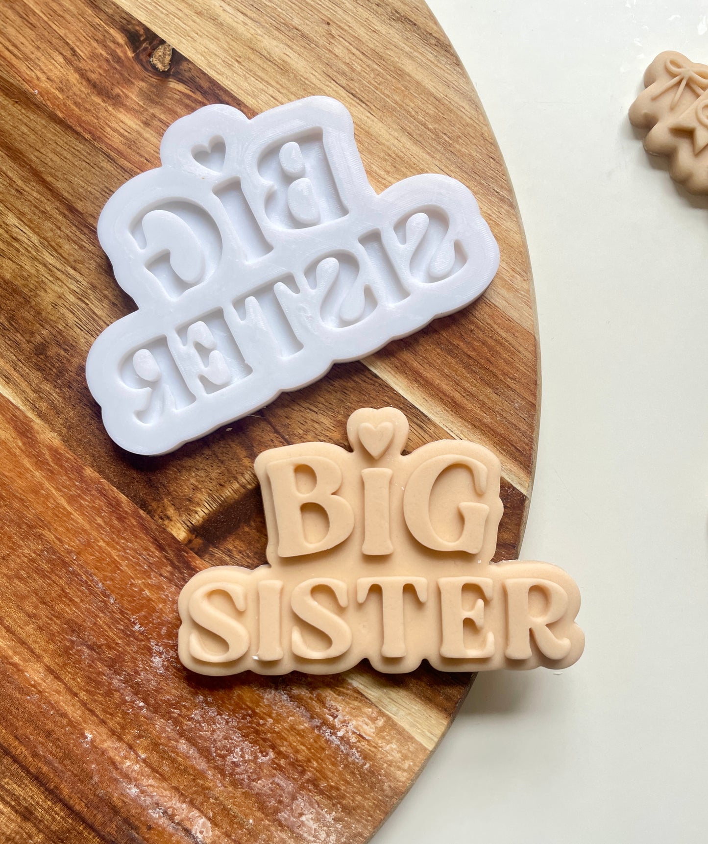 Big Sister With Heart | Embosser / Debosser and Cutter Set
