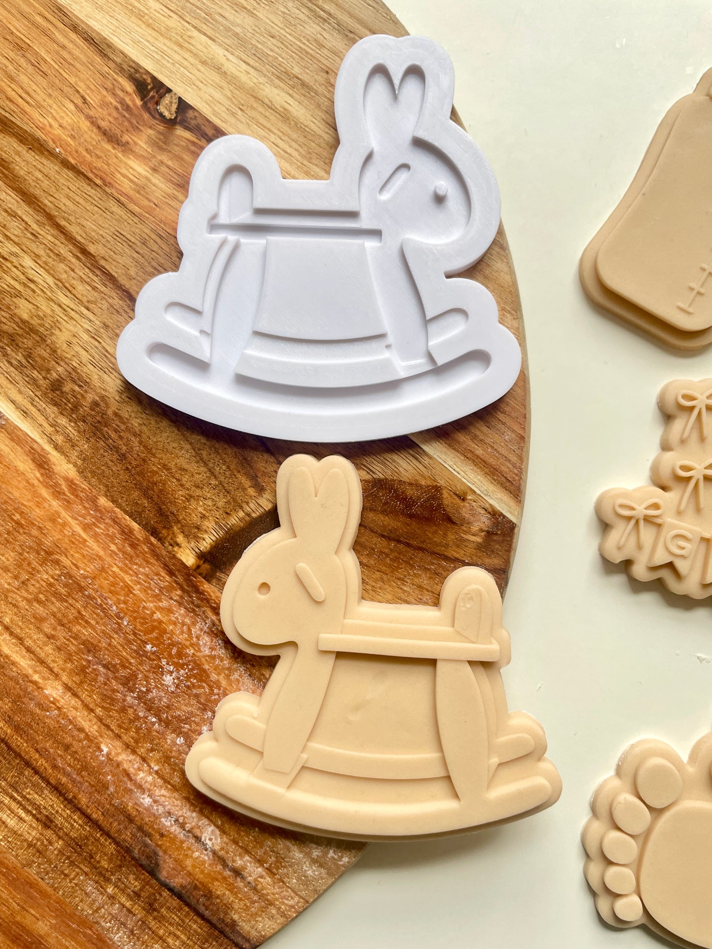 Baby Feet | Embosser / Debosser and Cutter Set.