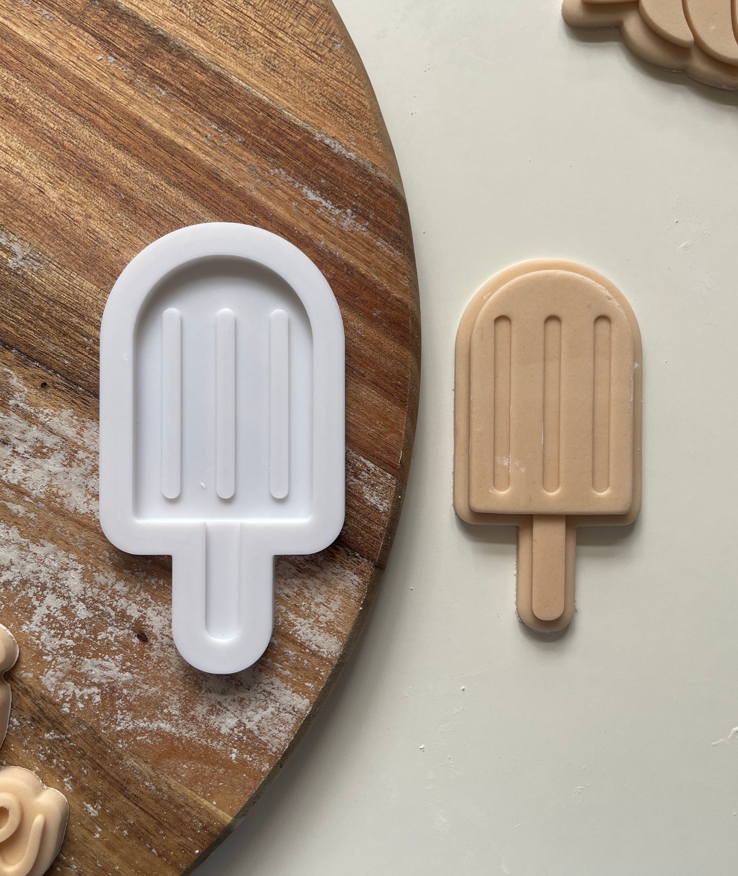 Ice Lolly | Embosser / Debosser And Cutter Set.