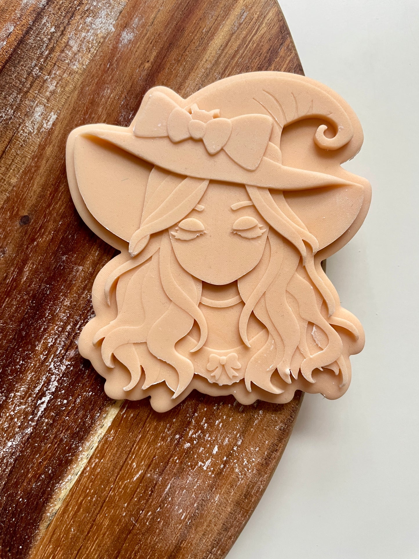 Feeling Witchy | Embosser / Debosser and Cutter Set