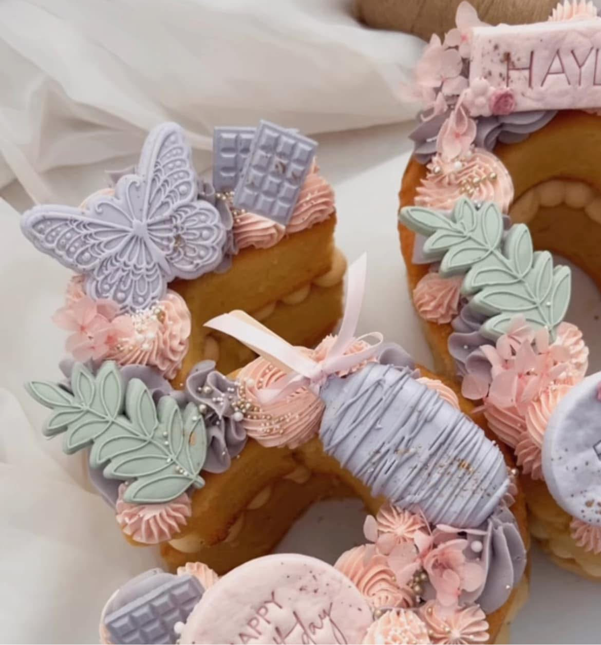 Butterfly Debosser. Delicate butterfly cookie Debosser / Embosser. Butterfly cookie / fondant cutter.