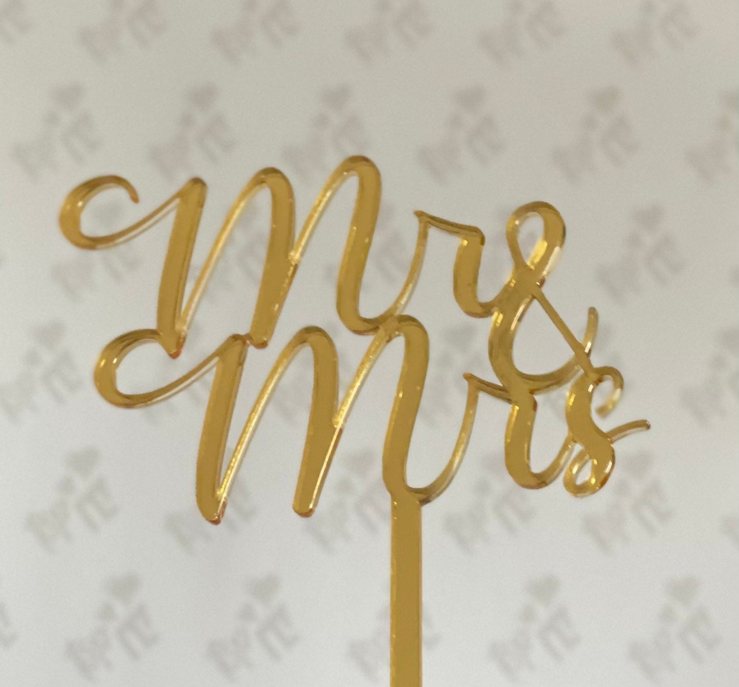 Mr and Mrs cake topper. Gold acrylic. Silver Acrylic. Rose Gold acrylic. Wedding cake topper.