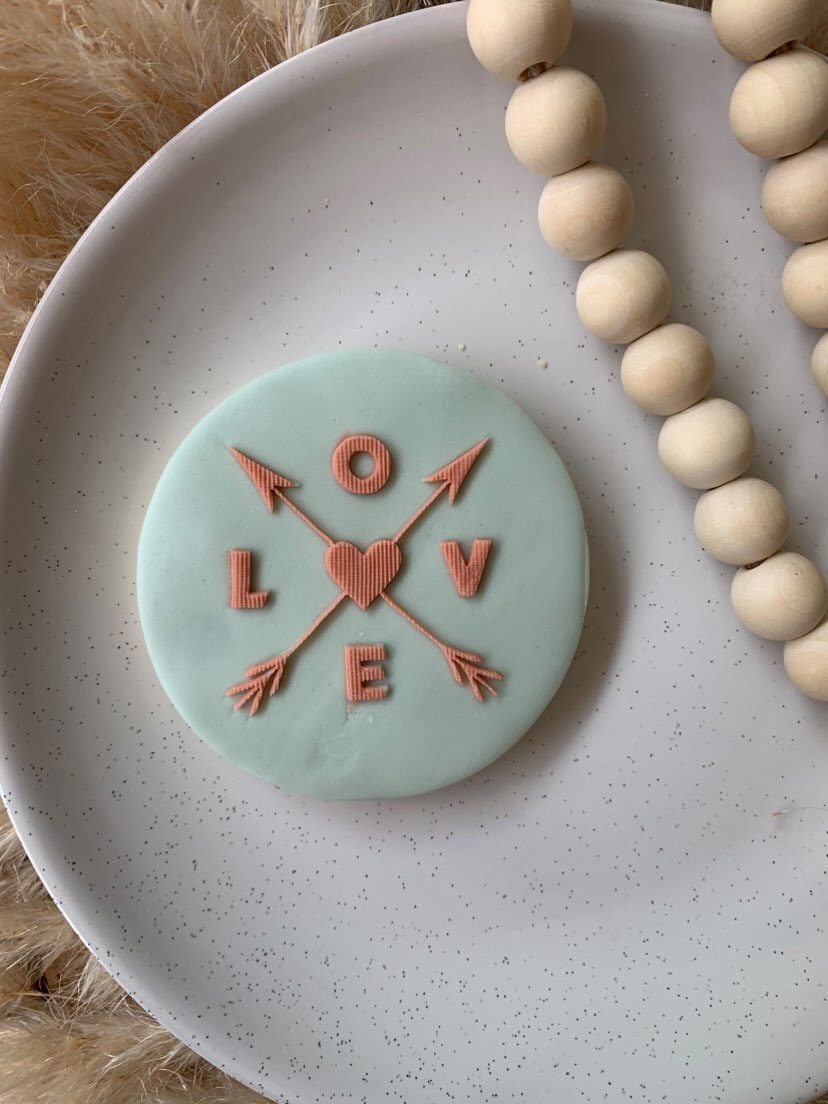 Boho Love Compass. Debosser / Embosser