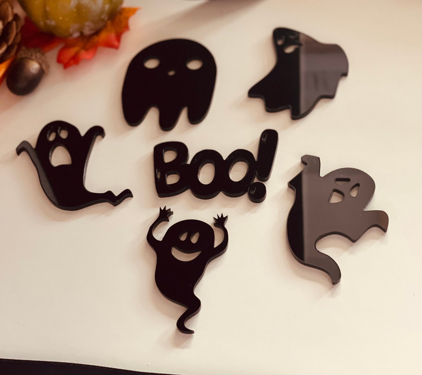 Halloween cupcakes charms. Acrylic toppers for cupcakes crafts and decoration.