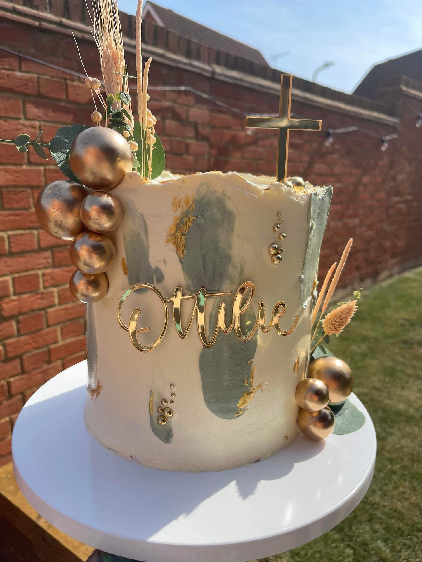 Christening / baptism Cake topper set. Gold acrylic cross. Gold acrylic name. Acrylic topper toppers. Tray sheet cross and name charm.