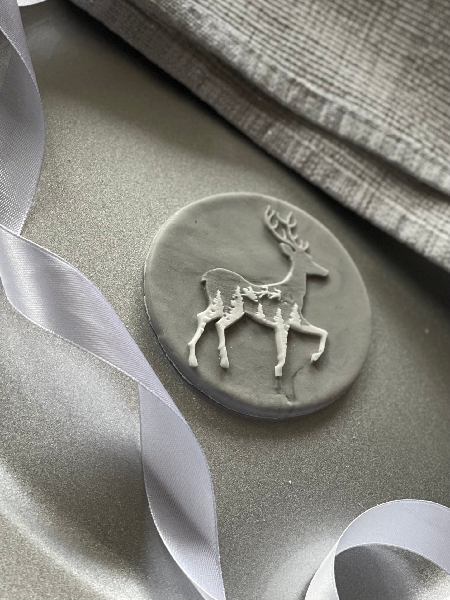 Reindeer Santa Scene | Debosser / Embosser