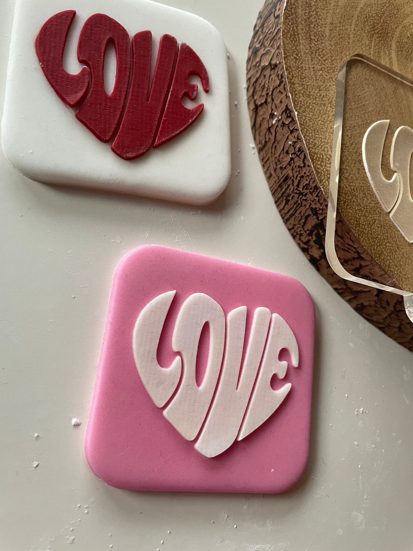 Groovy Love | Debosser / Embosser