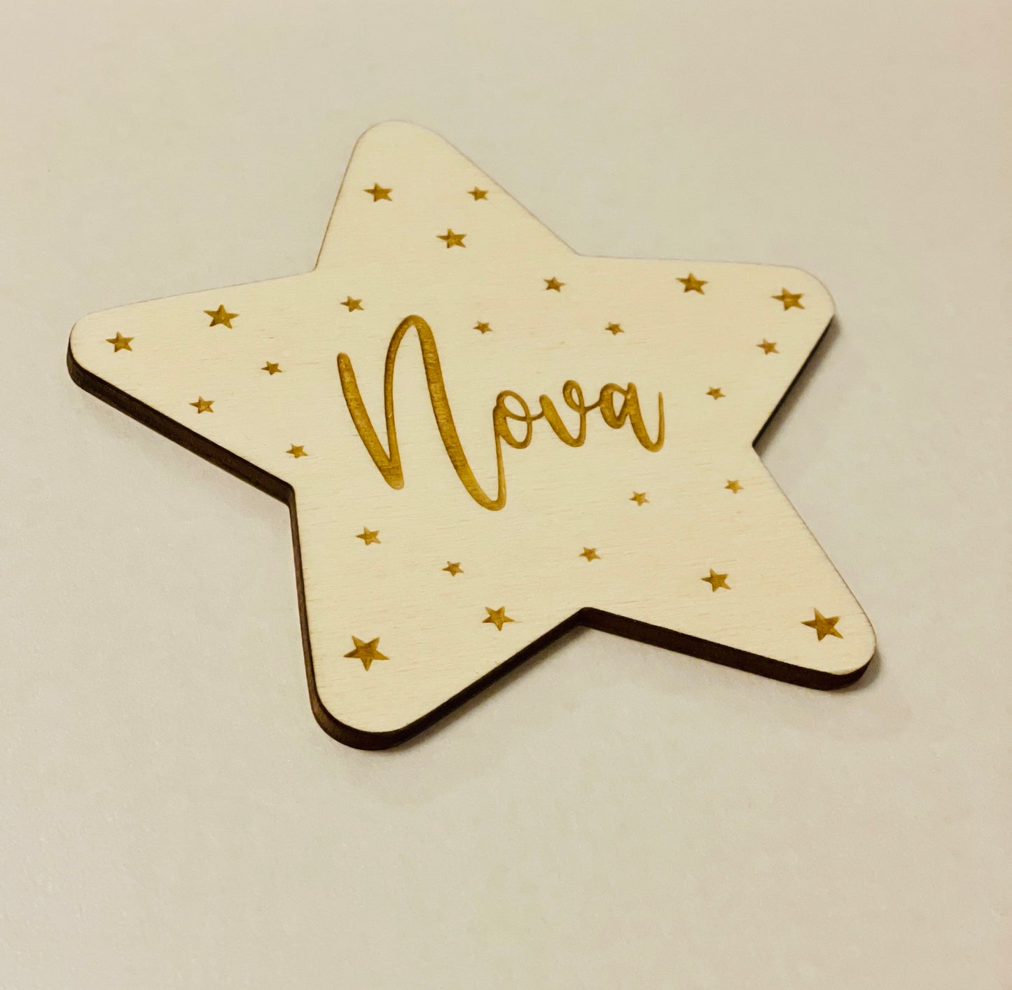 Baby name wooden disc. Baby name reveal star disc. Name reveal prop.