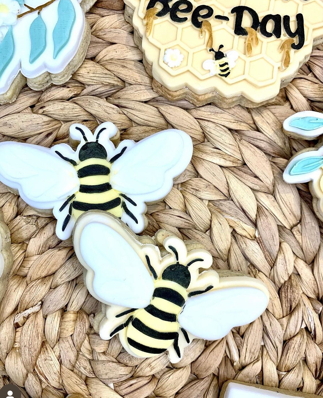 Bee Hive | Debosser And Cutter Set