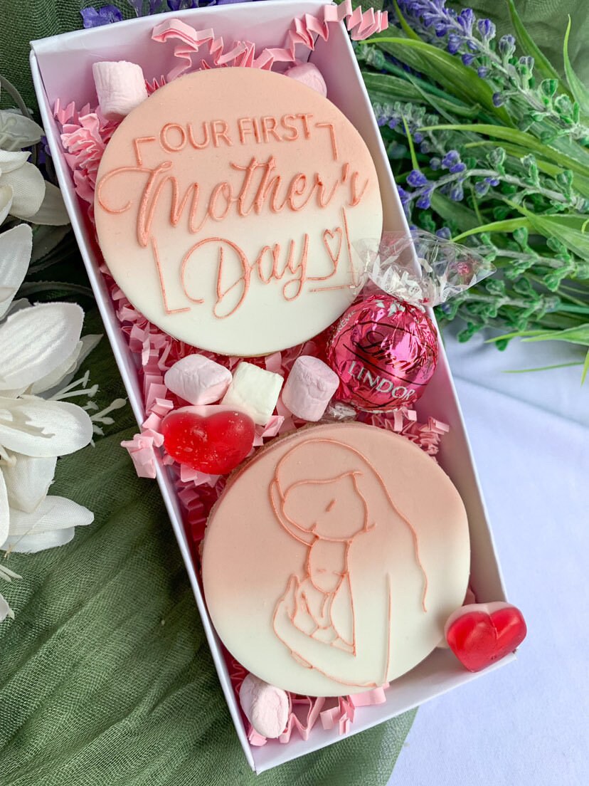 Mum and Baby | Debosser / Embosser