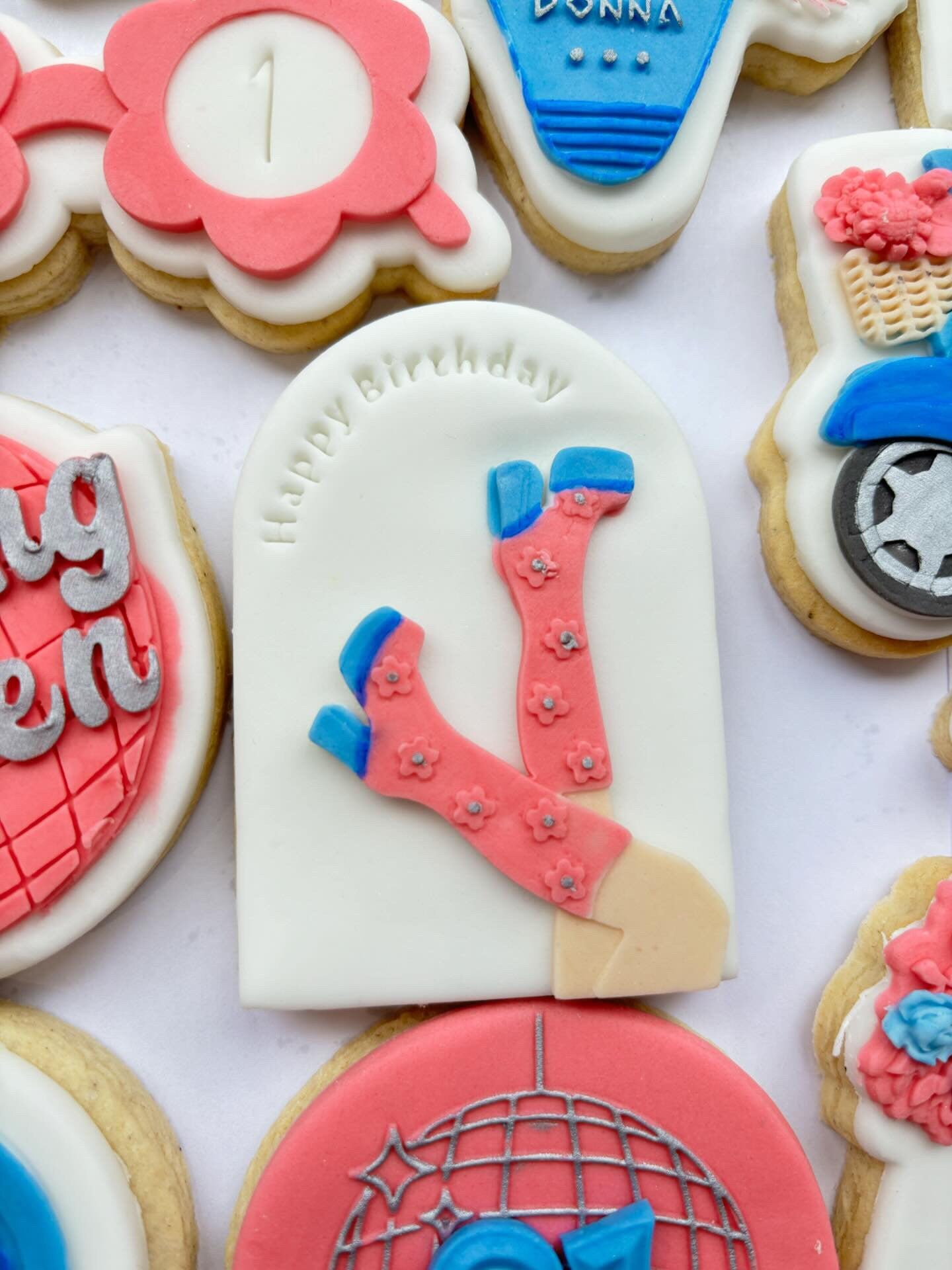 Classic Scooter | Embosser / Debosser And Cutter Set