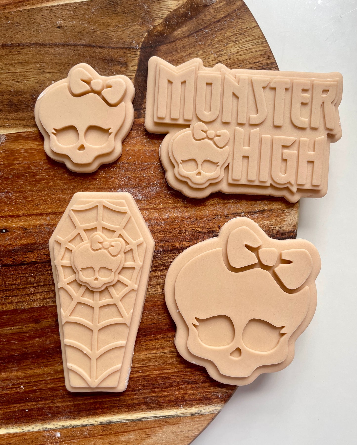 Monster High Skull Logo