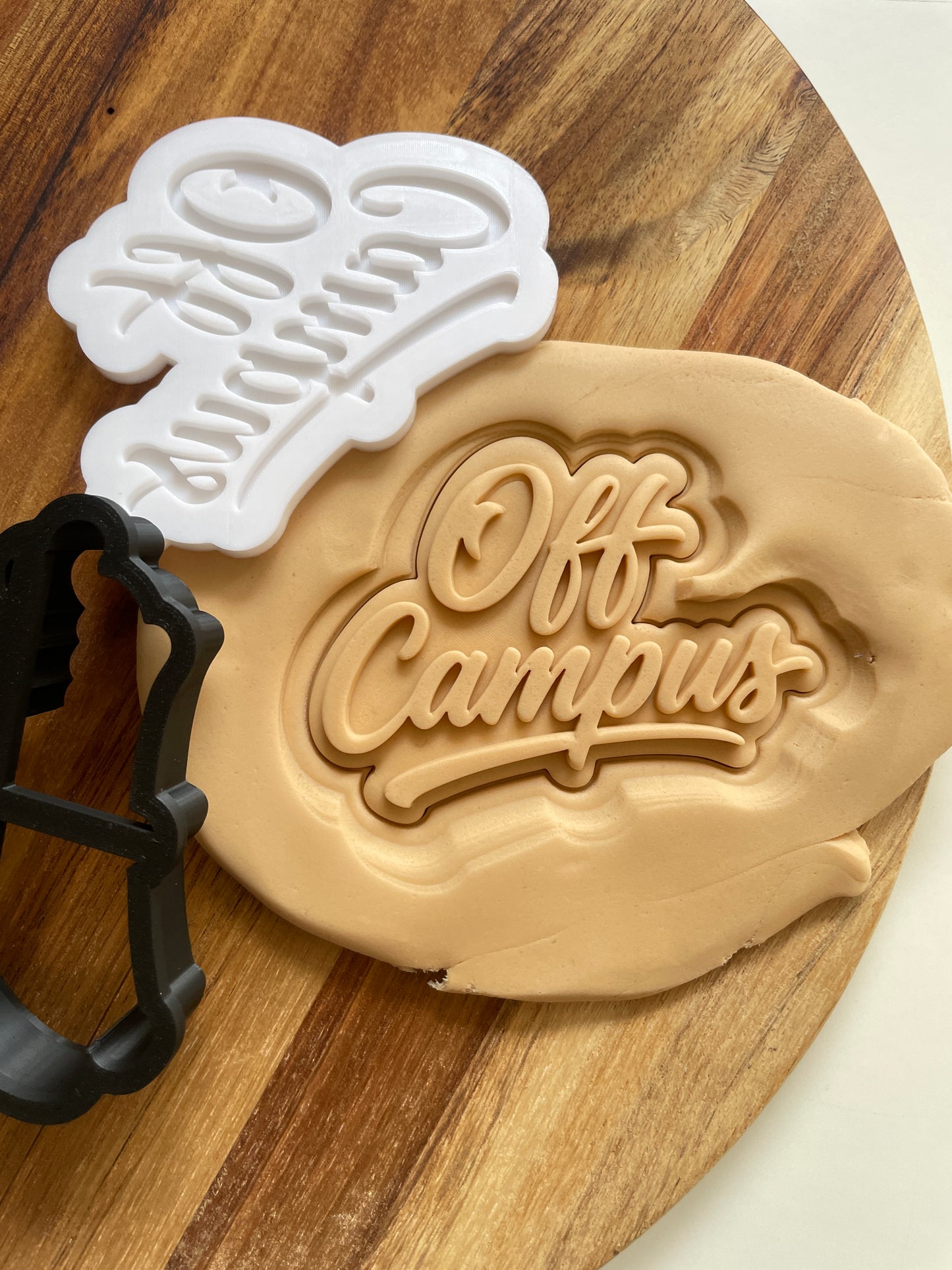 Off Campus Collection| Embosser / Debosser and Cutter