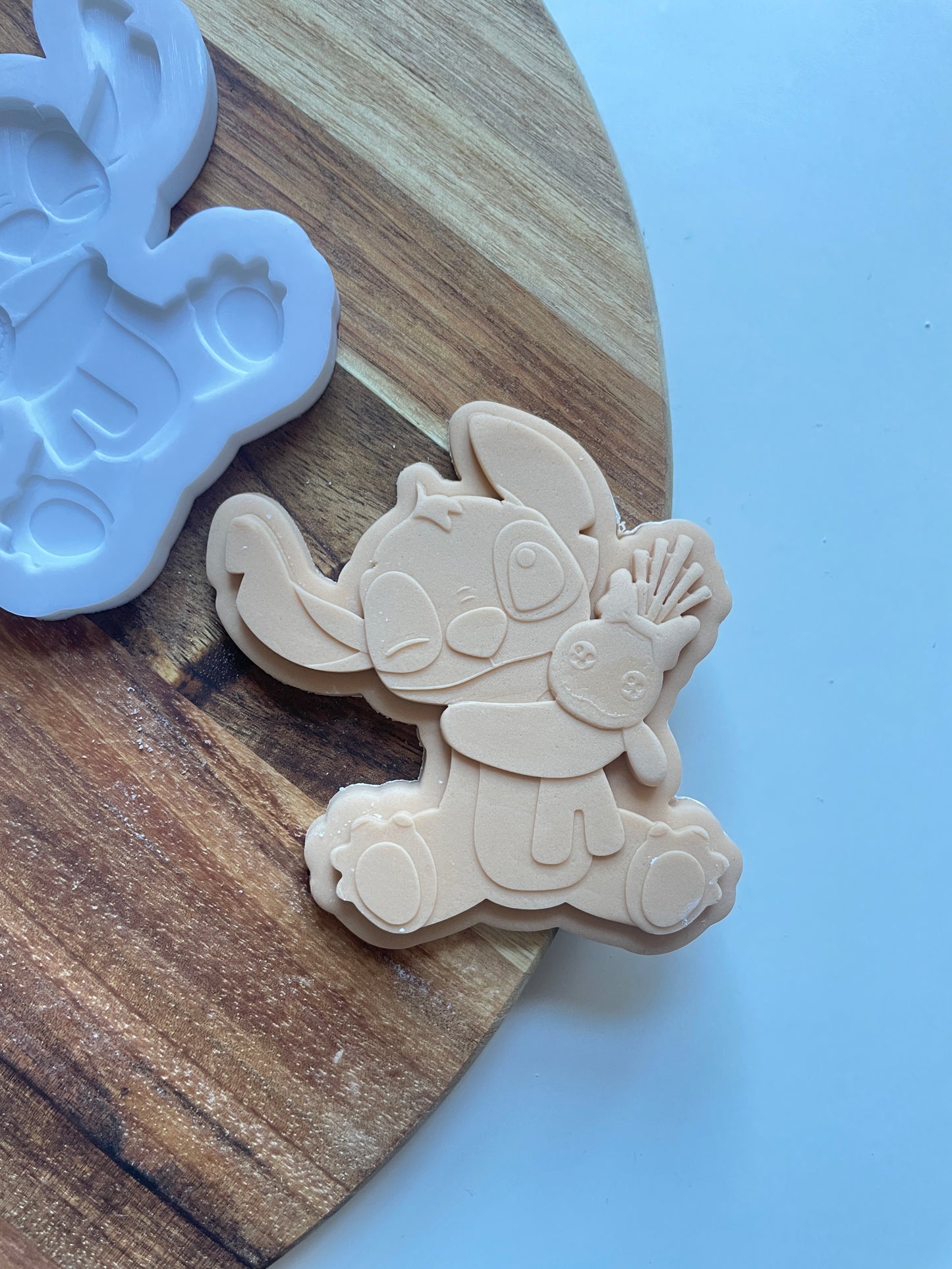 Scrump And Stitch | Embosser / Debosser And Cutter Set