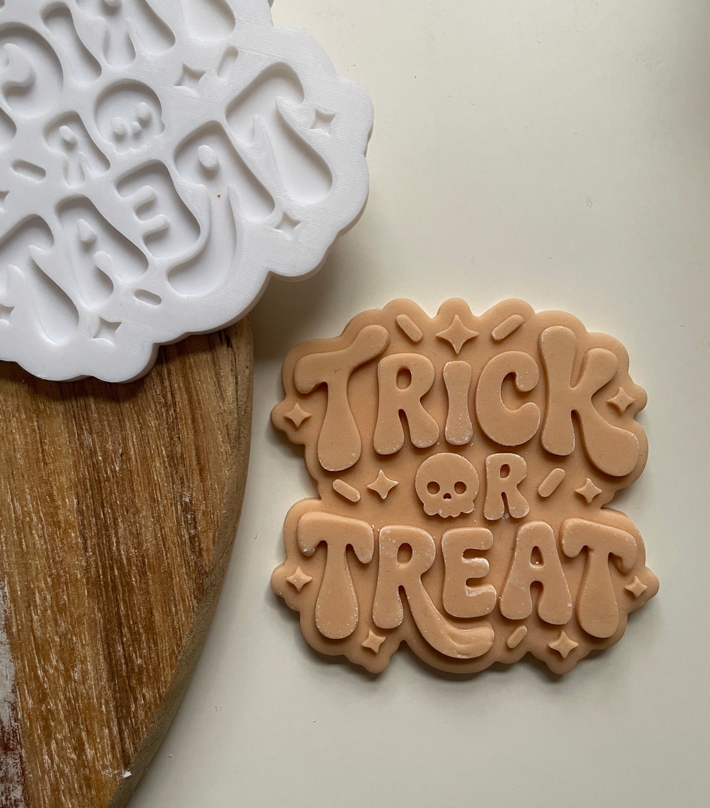 Trick Or Treat | Embosser / Debosser And Cutter Set