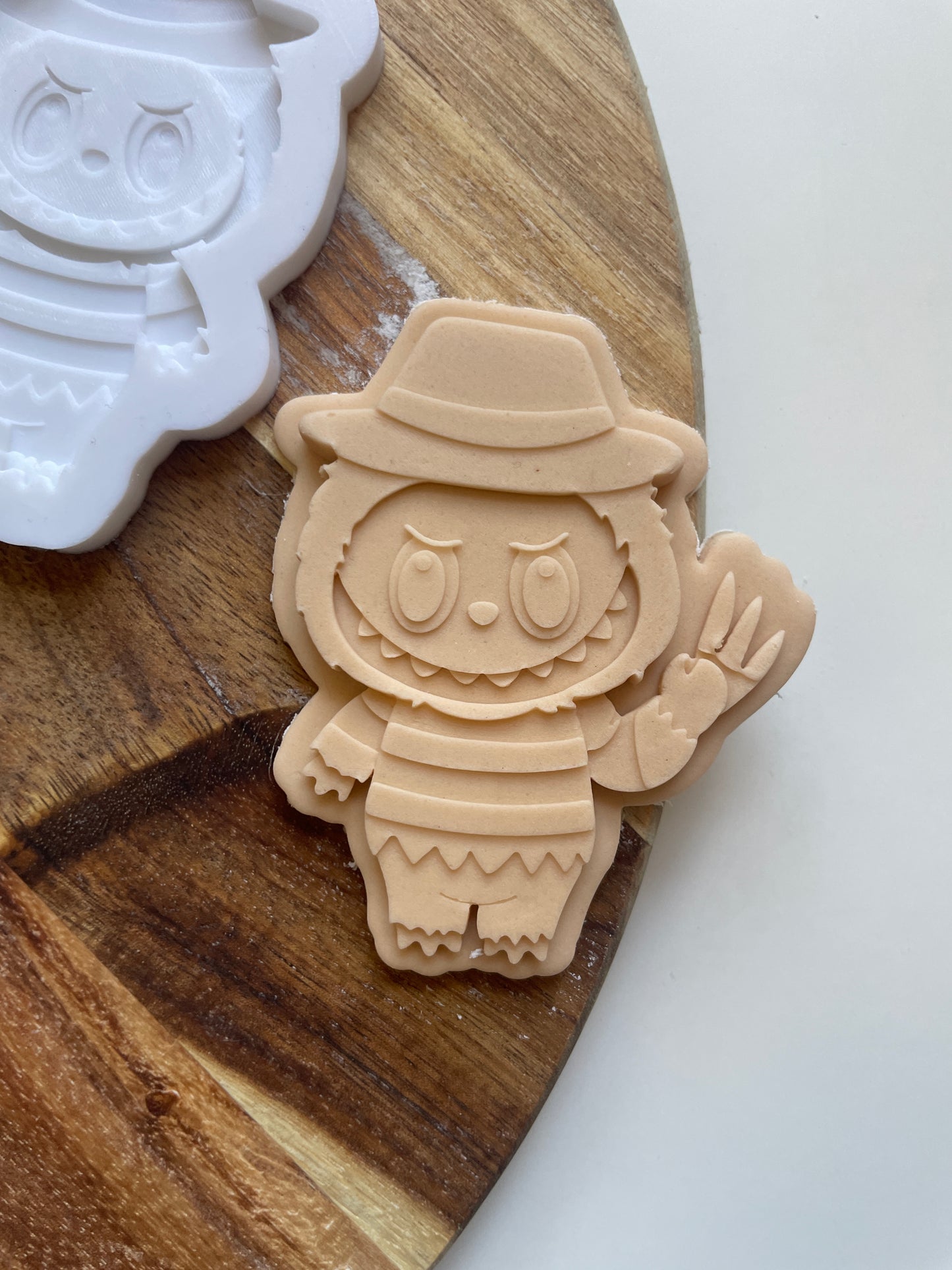 Freddy Lab Monster | Embosser / Debosser and Cutter Set