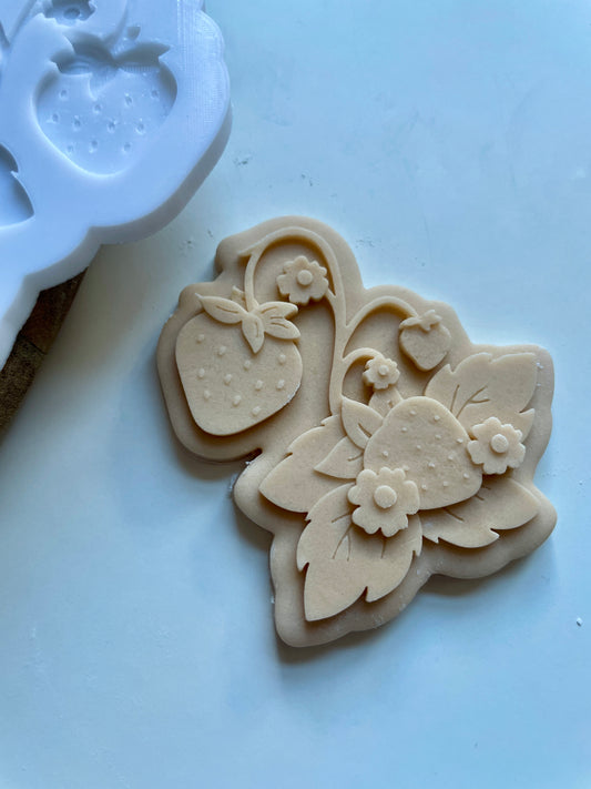 Strawberry Flower Vine | Embosser / Debosser And Cutter Set