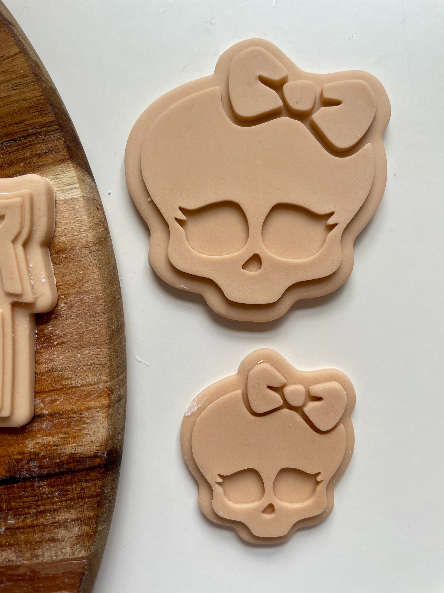 Monster High Skull Logo
