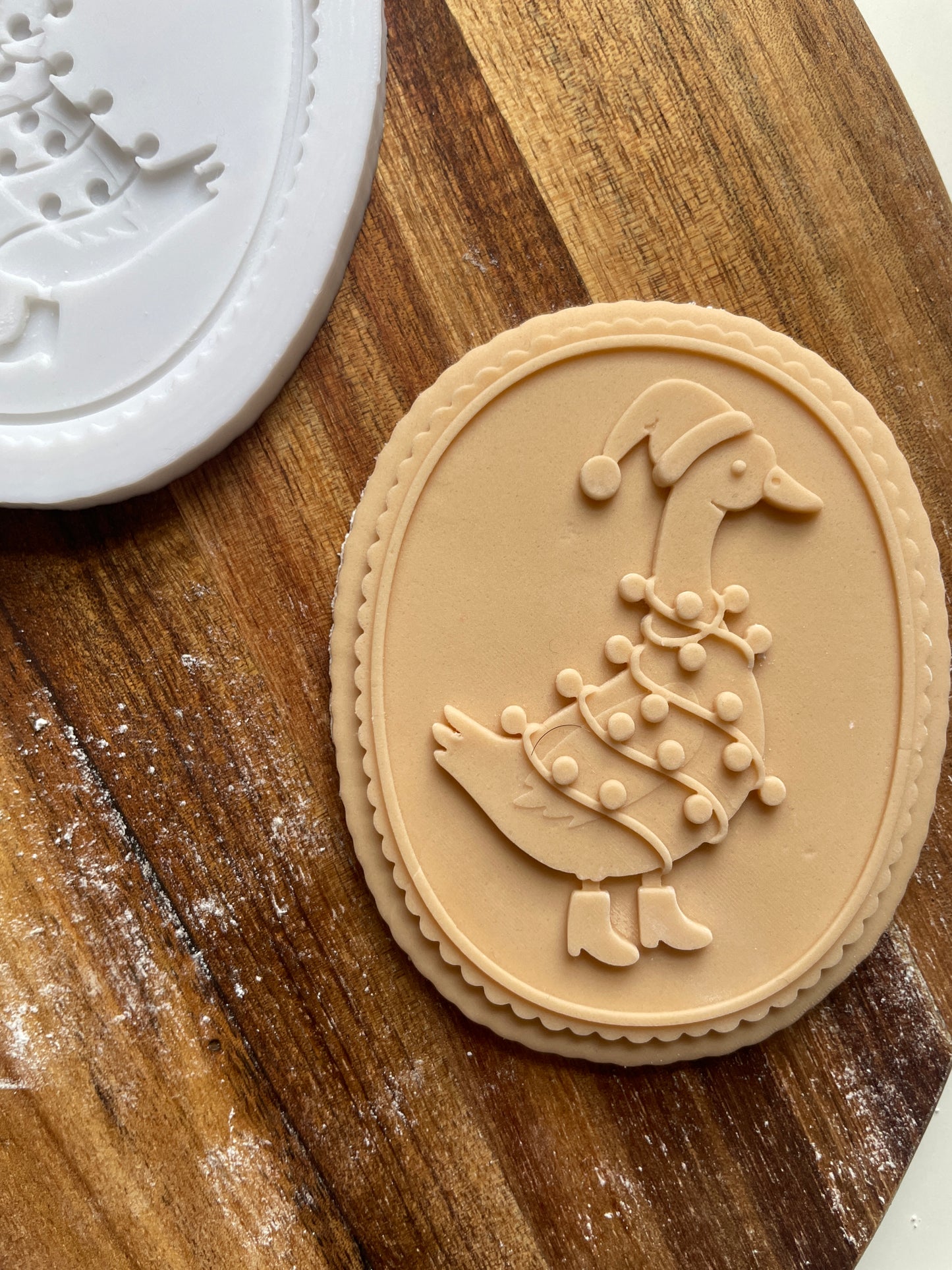Christmas Goose | Embosser / Debosser And Cutter Set