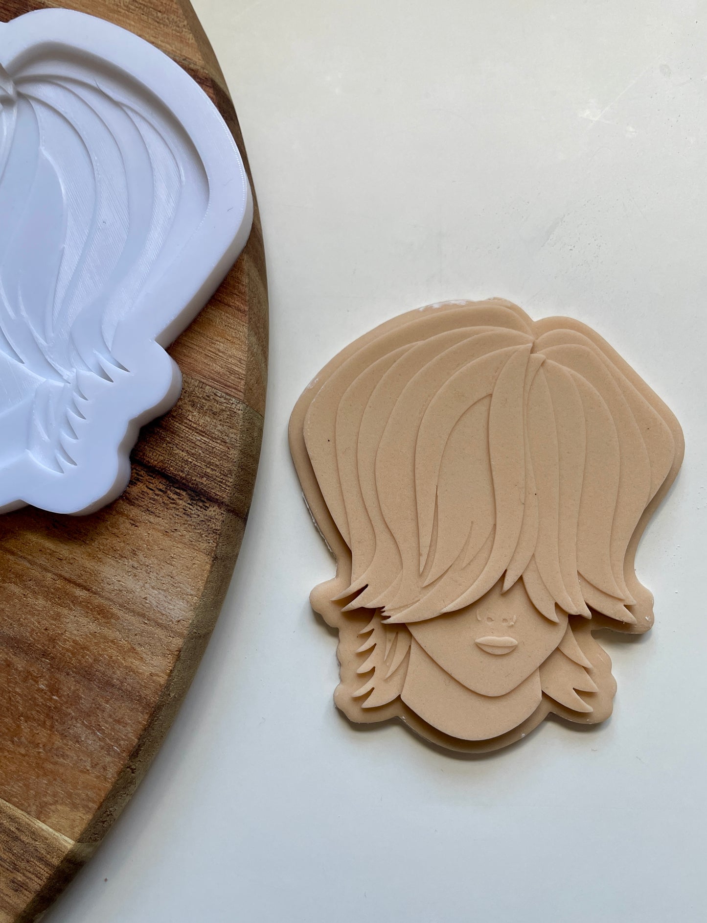 Mystery | Embosser / Debosser And Cutter Set