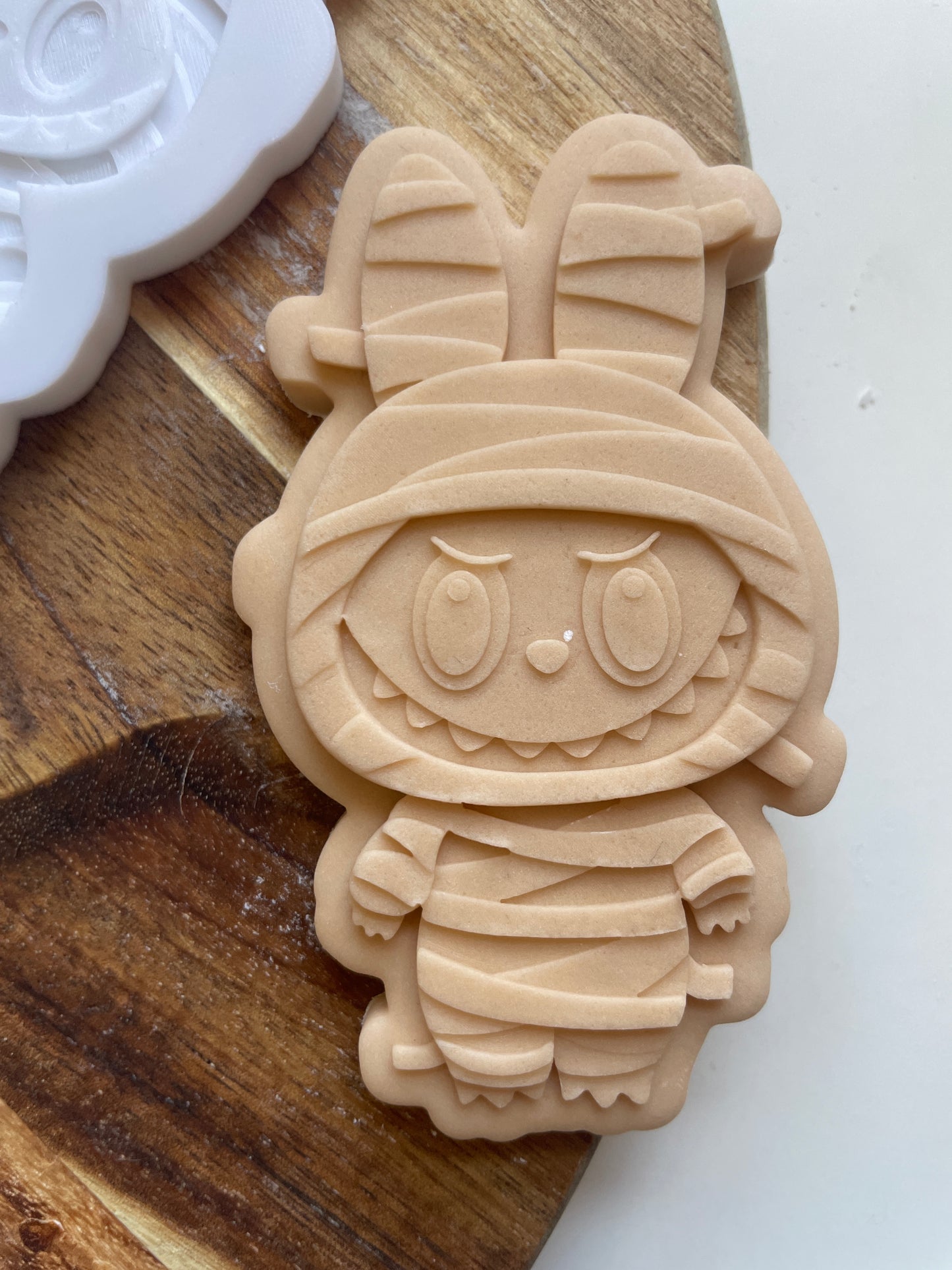 Mummy  Lab Monster | Embosser / Debosser and Cutter Set