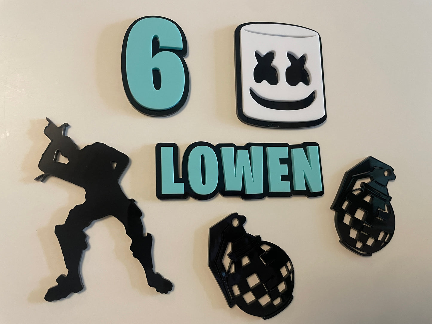 Fortnite Theme Cake Charm Set