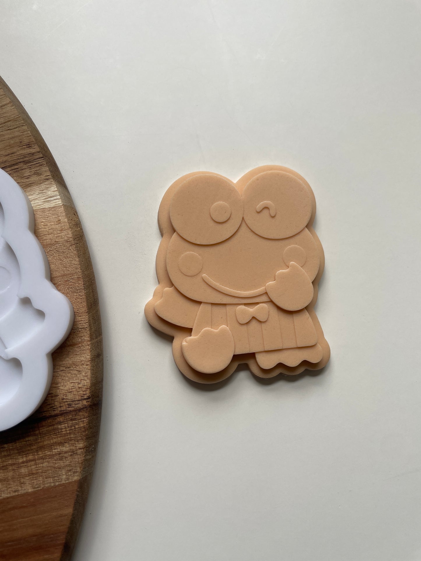 Cute Frog | Embosser / Debosser And Cutter Set