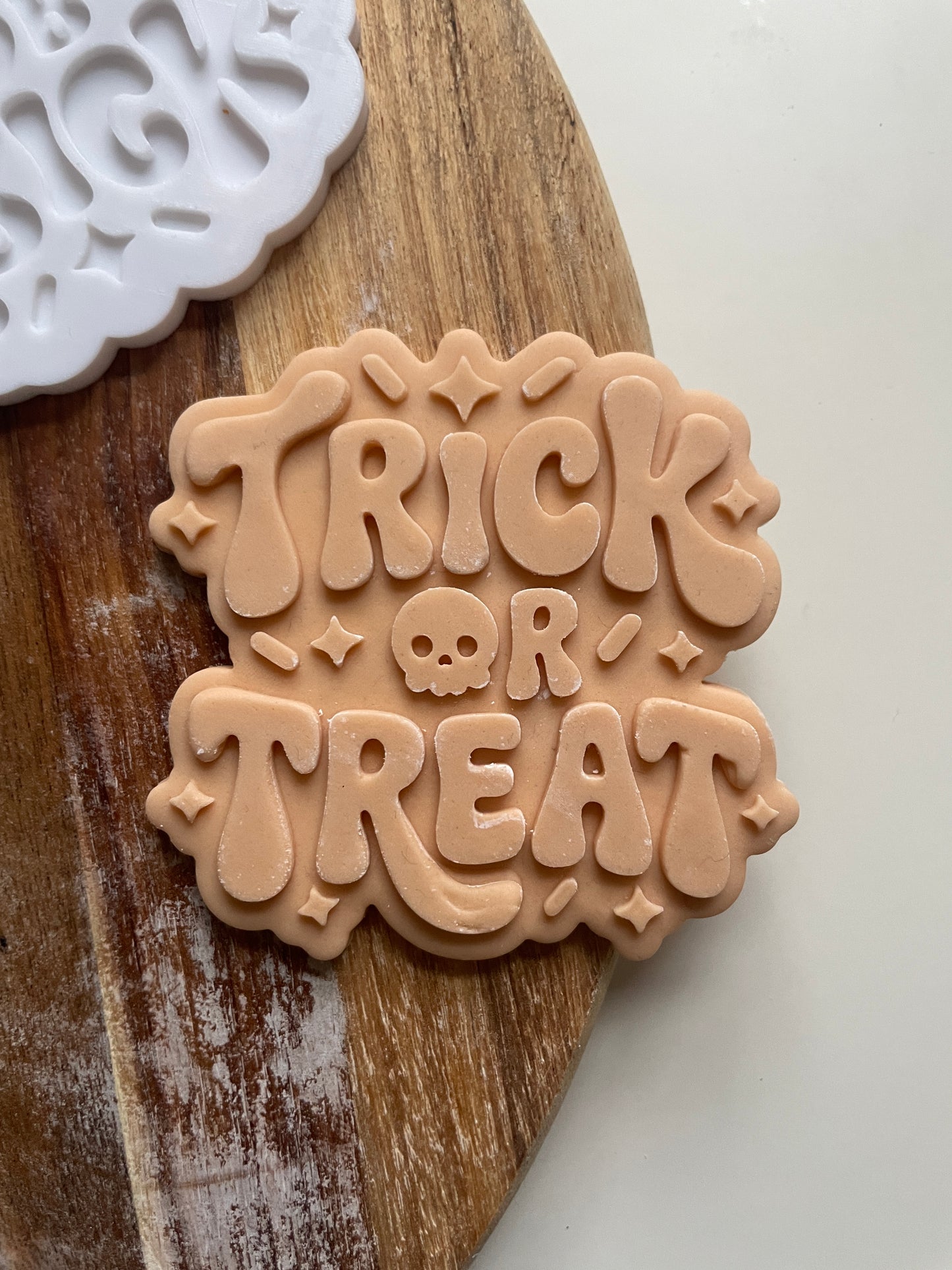 Trick Or Treat | Embosser / Debosser And Cutter Set