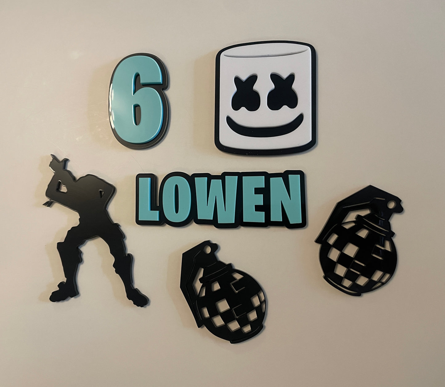 Fortnite Theme Cake Charm Set