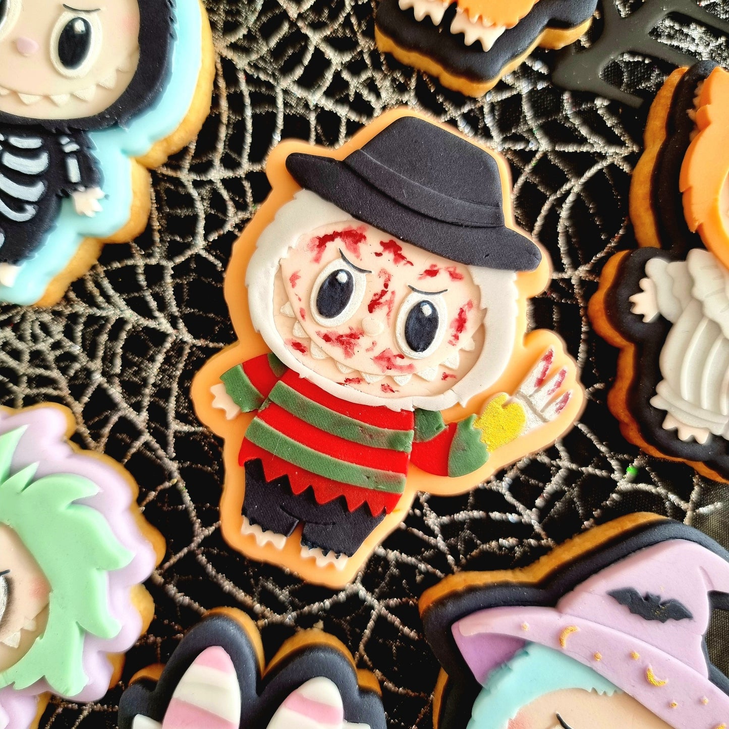 Mummy  Lab Monster | Embosser / Debosser and Cutter Set