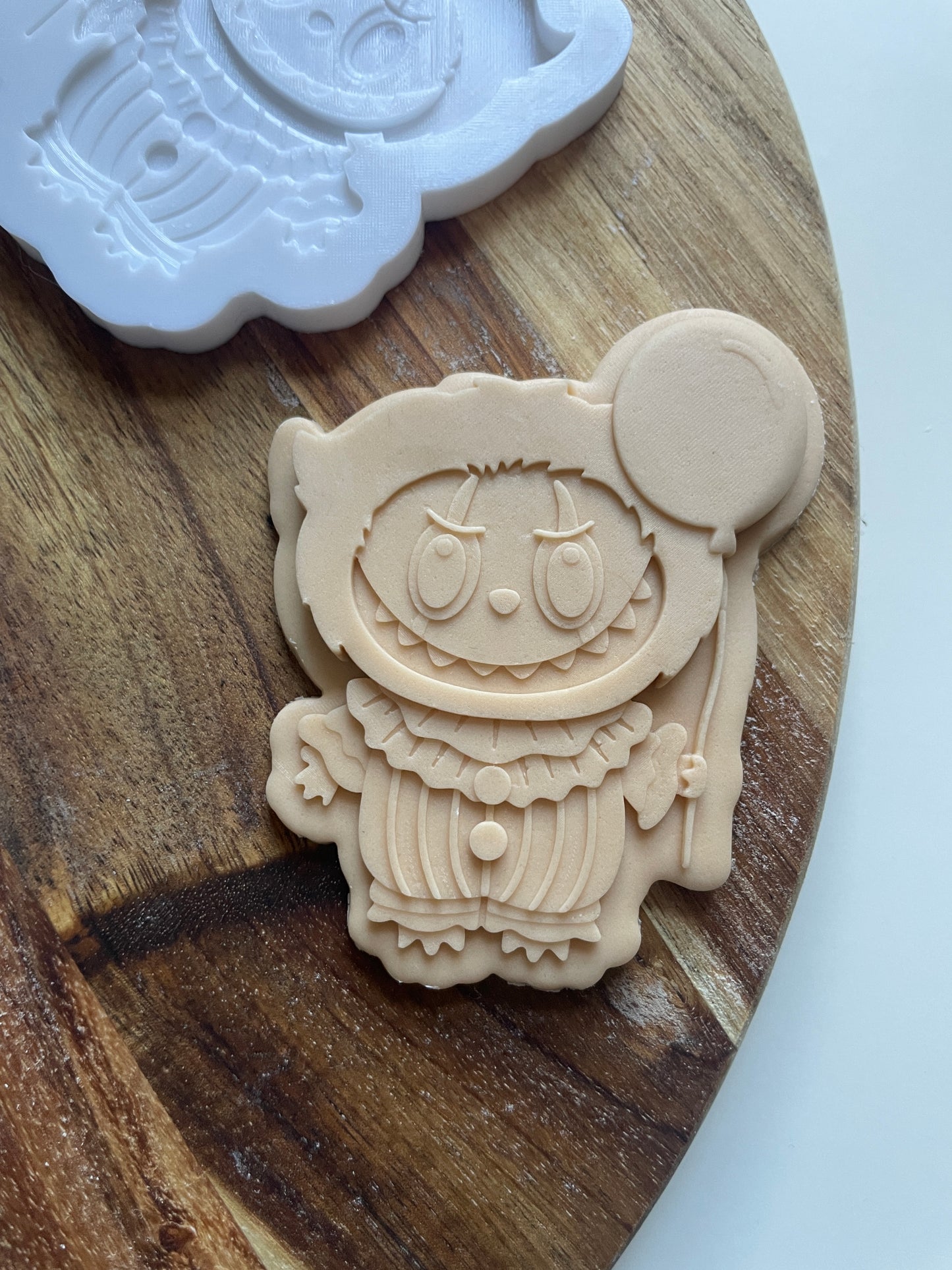 IT Clown Lab Monster | Embosser / Debosser and Cutter Set