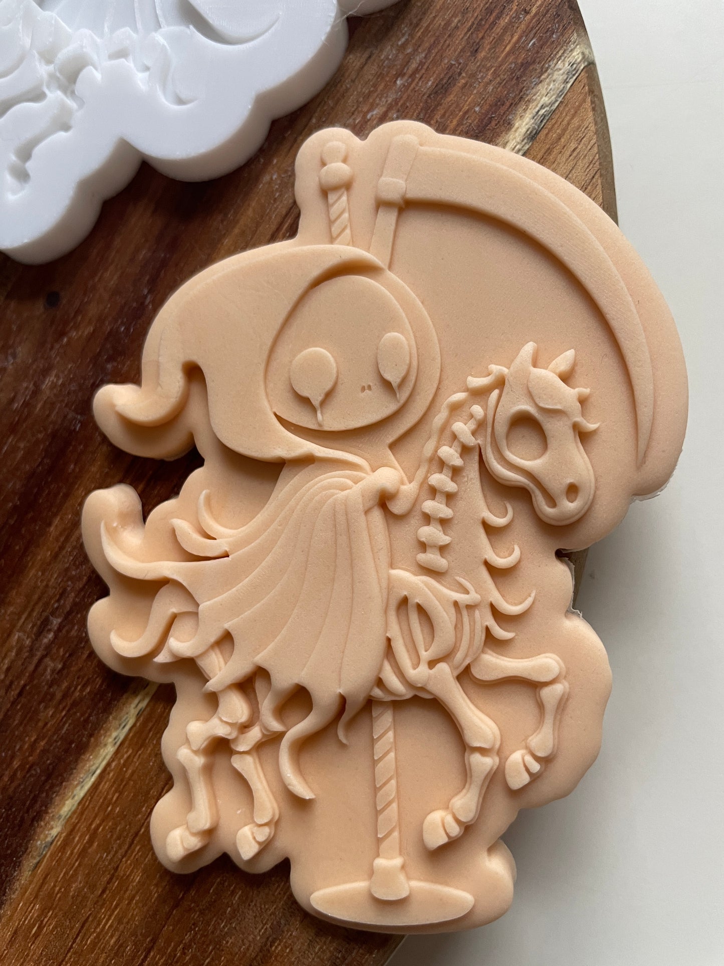 Reaper Skeleton Carousel | Embosser / Debosser And Cutter Set