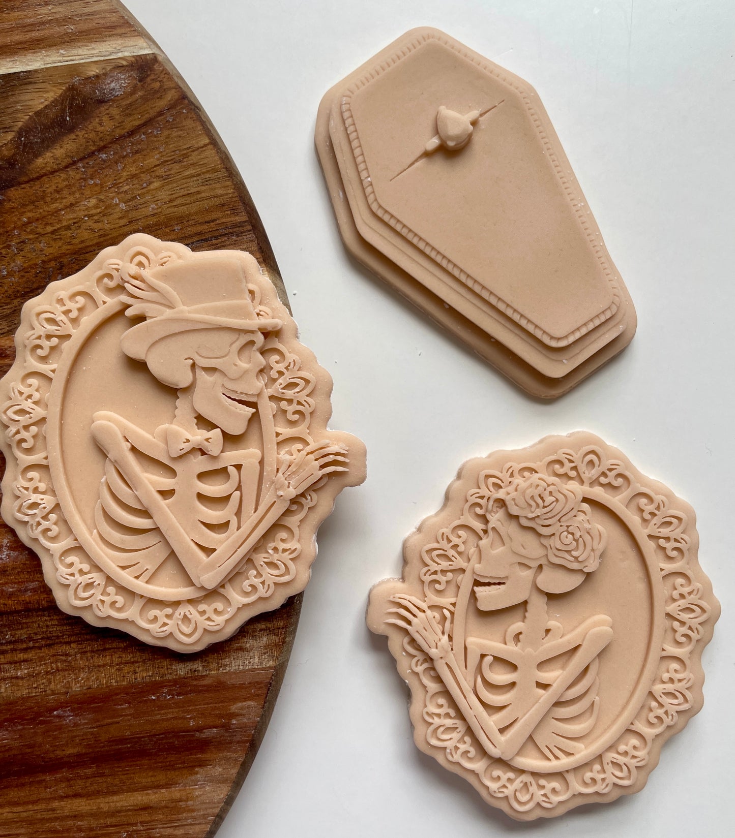 Skeleton Bride And Groom. RIP To The Miss. | Embosser / Debosser And Cutter Set.