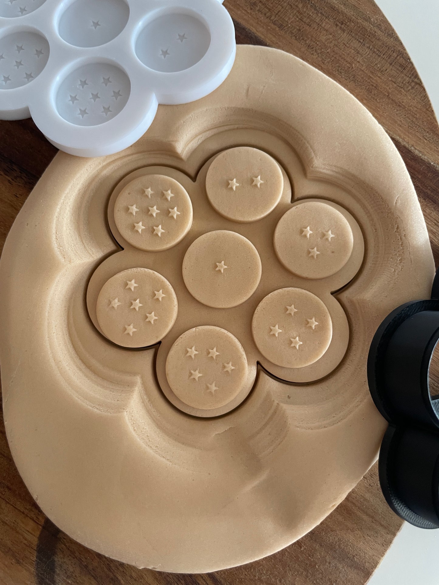 Dragon Balls | Embosser / Debosser And Cutter Set