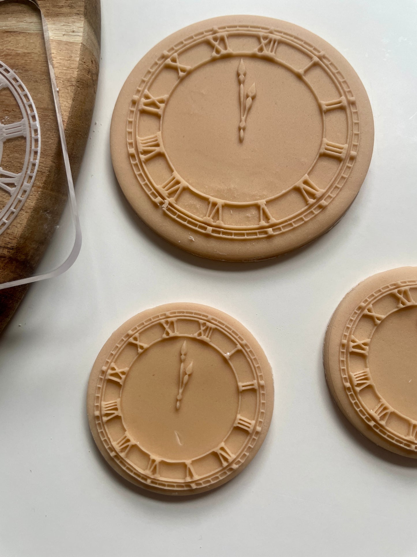 Almost Midnight Princess Clock | Embosser / Debosser And Cutter