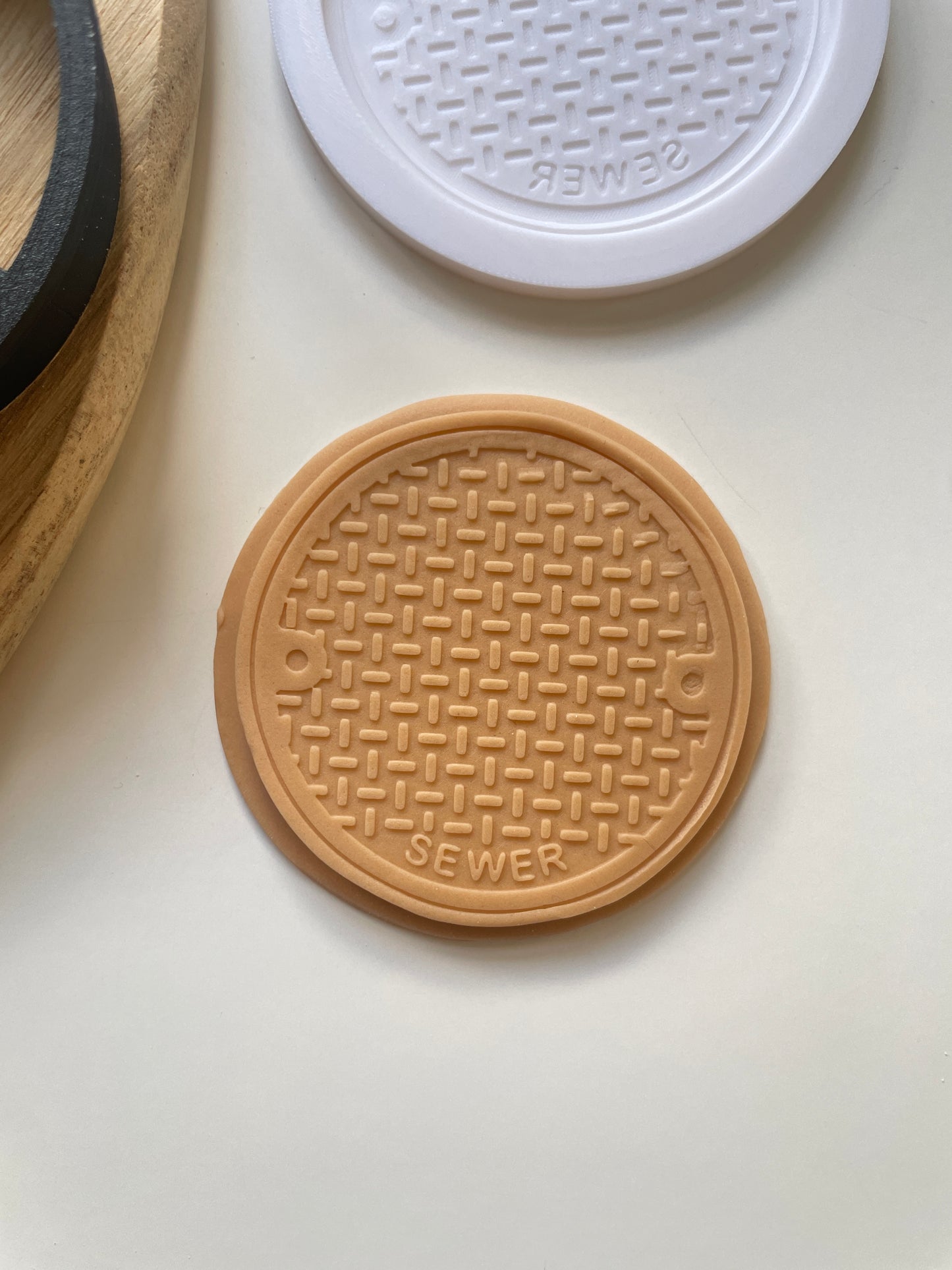 Sewer Cover  | Embosser / Debosser And Cutter Set