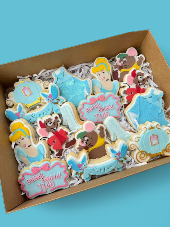 Cinderella | Embosser / Debosser And Cutter Set