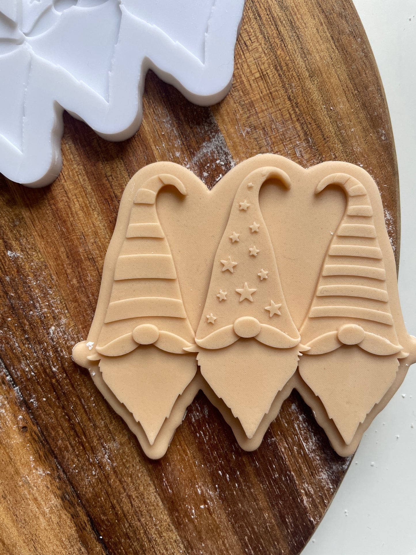 Christmas Gonk Gnome | Embosser / Debosser And Cutter Set